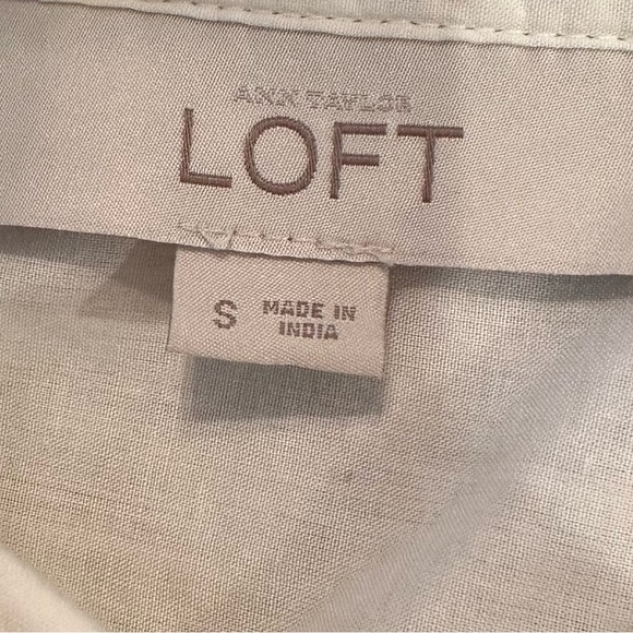 Ann Taylor LOFT White Cotton Sleeveless Ruffle Top Button Up Small - Picture 5 of 5